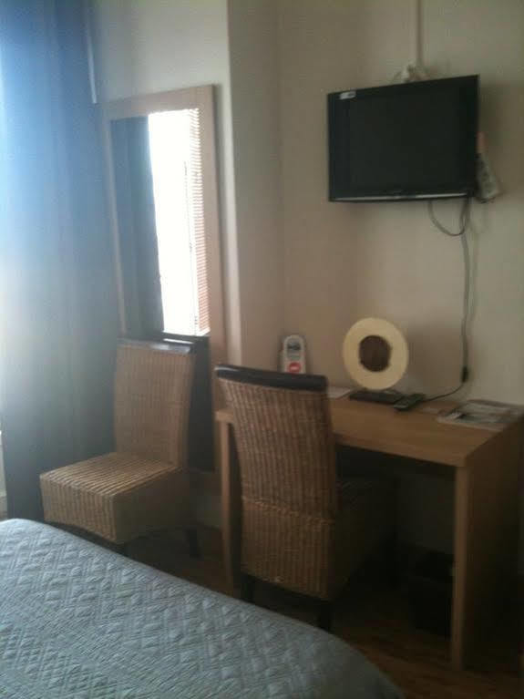Hotel Le Transat Bleu Dunkirk Екстериор снимка